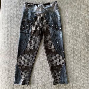INKnBURN capris, size 4